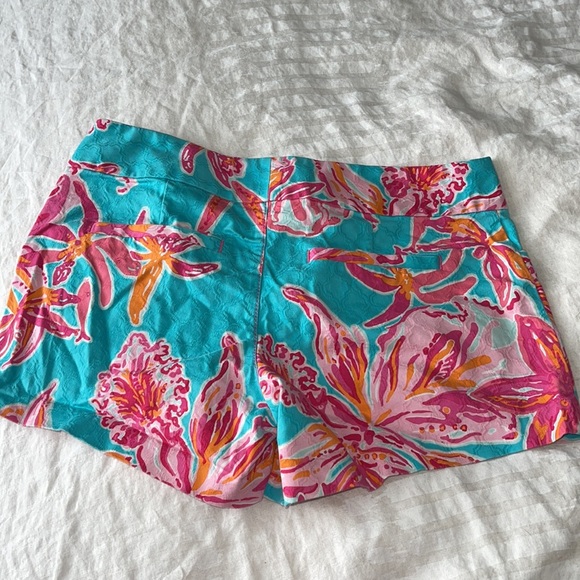 Lilly Pulitzer Pattern Shorts - Picture 2 of 3